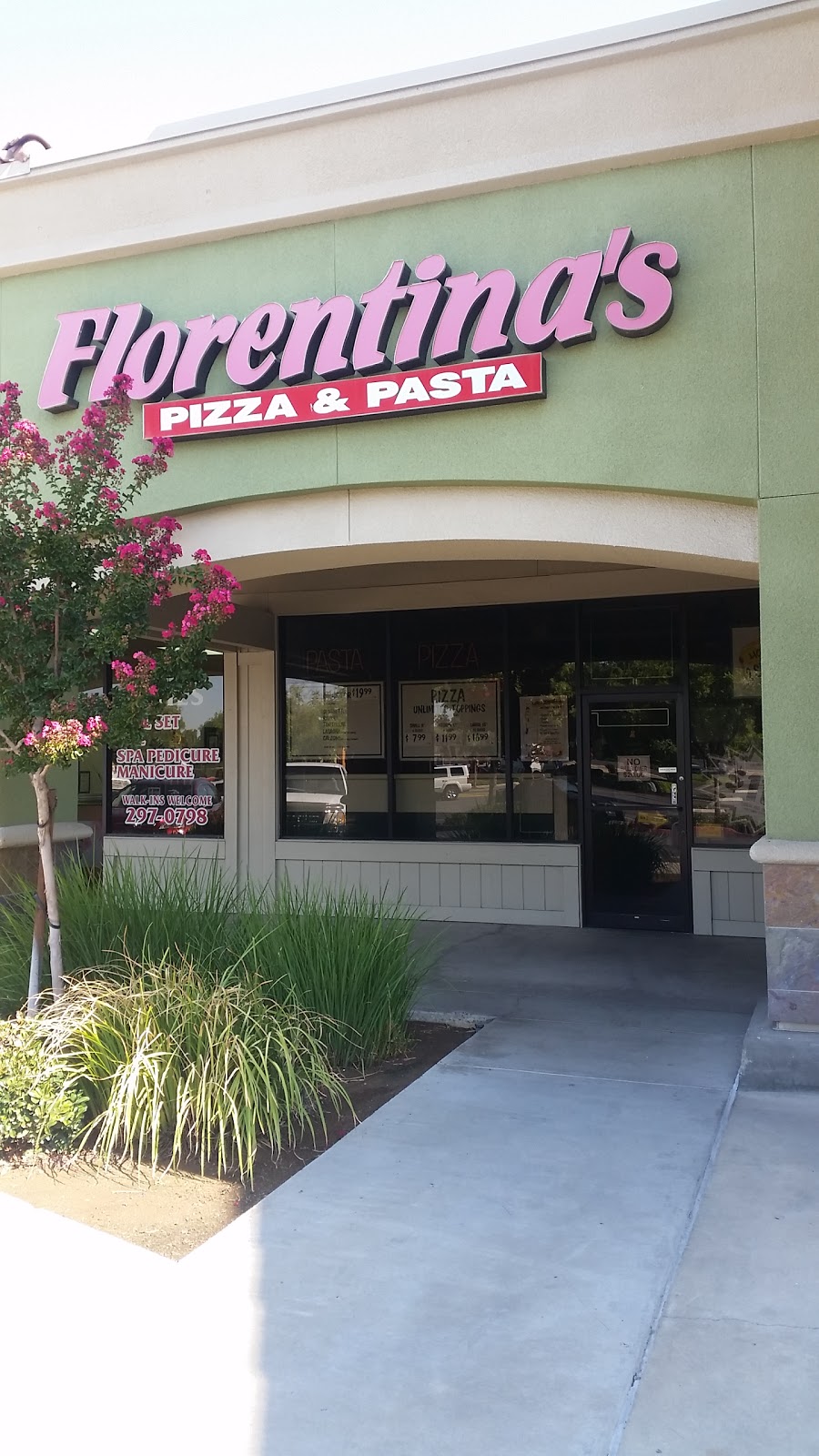 Florentinas Pizza & Pasta | 2141 Shaw Ave # 113, Clovis, CA 93611, USA | Phone: (559) 297-8310