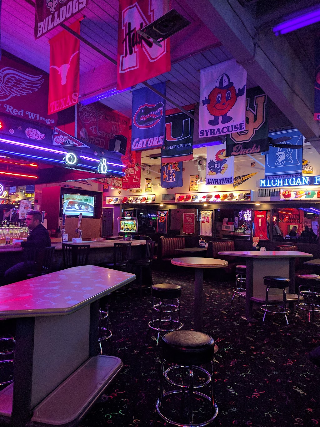 Astro Lanes | 32388 John R Rd, Madison Heights, MI 48071, USA | Phone: (248) 585-3131