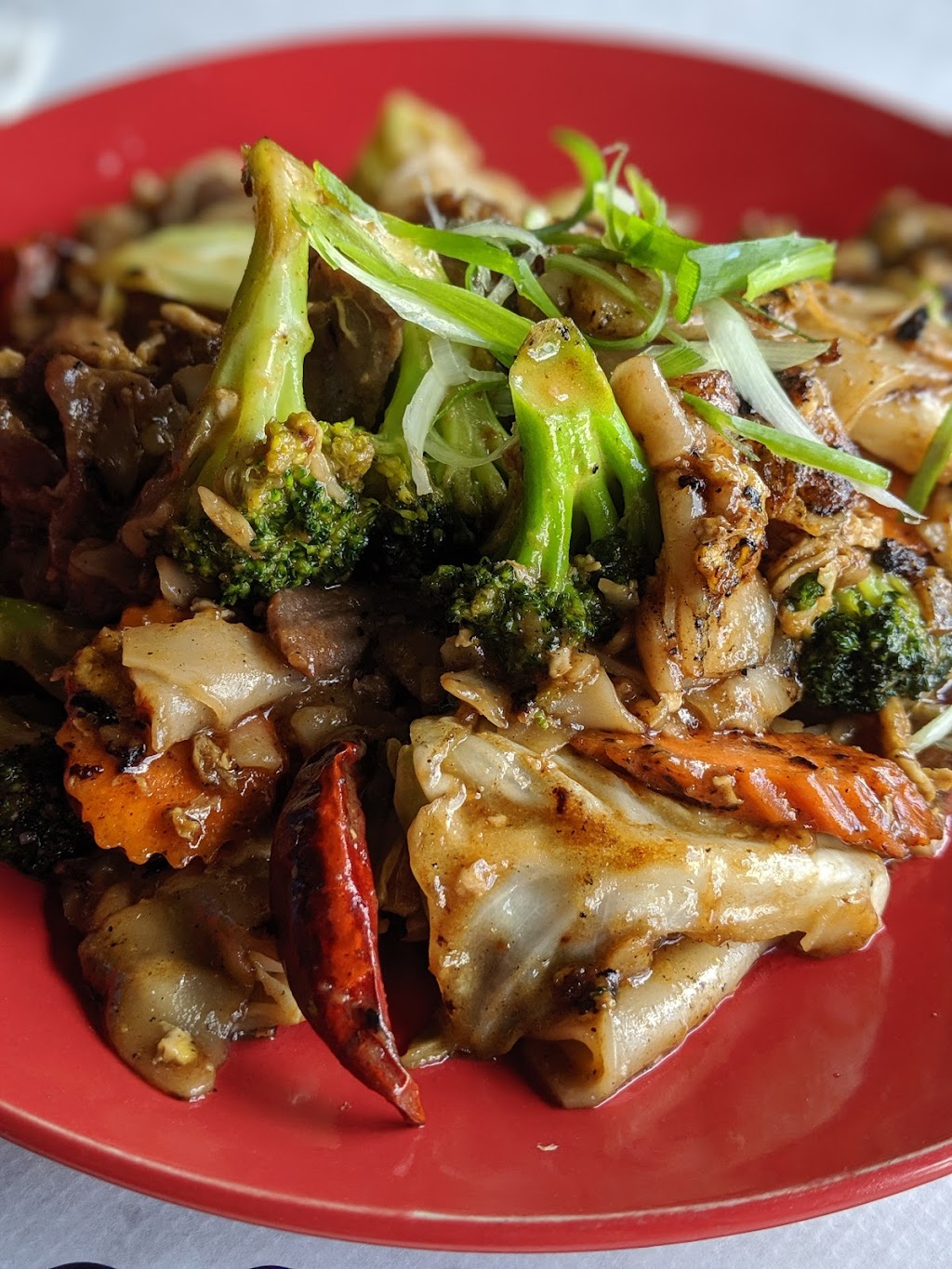 Thai House Restaurant | 1742 El Camino Real, Redwood City, CA 94063 | Phone: (650) 299-9495