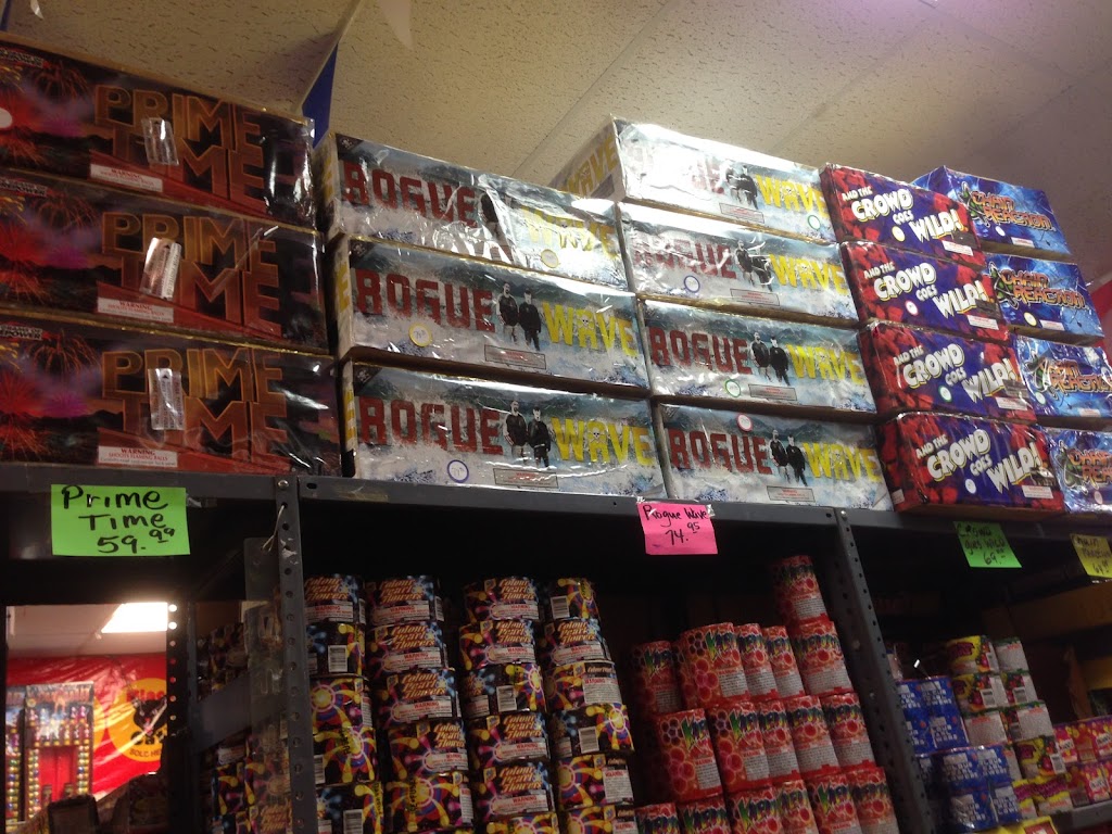 Big Daddy Ks Fireworks | 8337 Indianapolis Blvd, Highland, IN 46322, USA | Phone: (219) 923-8370