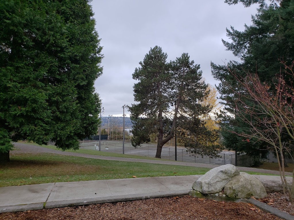 Laurelhurst Playfield | 4544 NE 41st St, Seattle, WA 98105, USA | Phone: (206) 684-4075