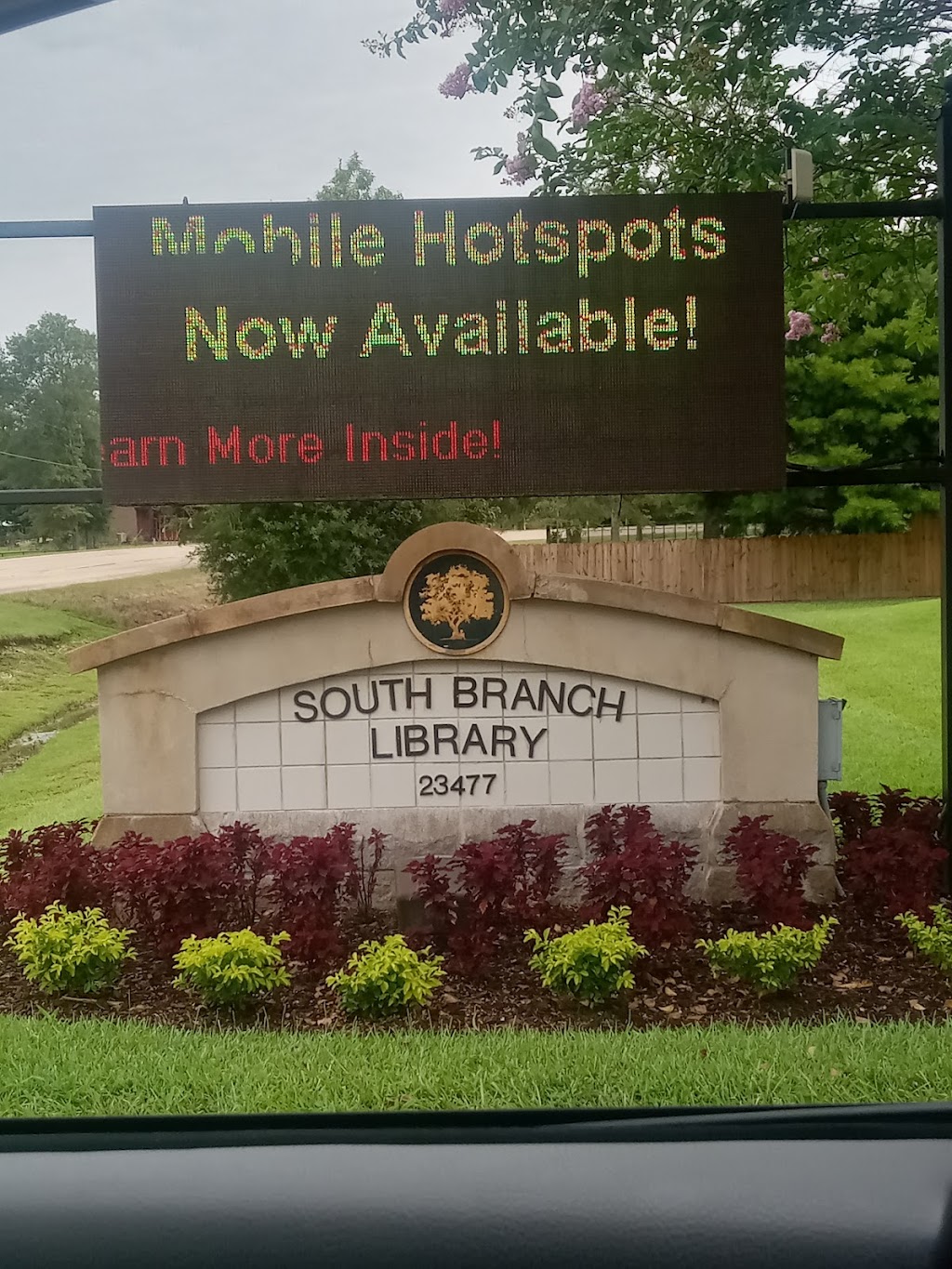 Livingston Parish Library, South Branch | 23477 LA-444, Livingston, LA 70754, USA | Phone: (225) 686-4170