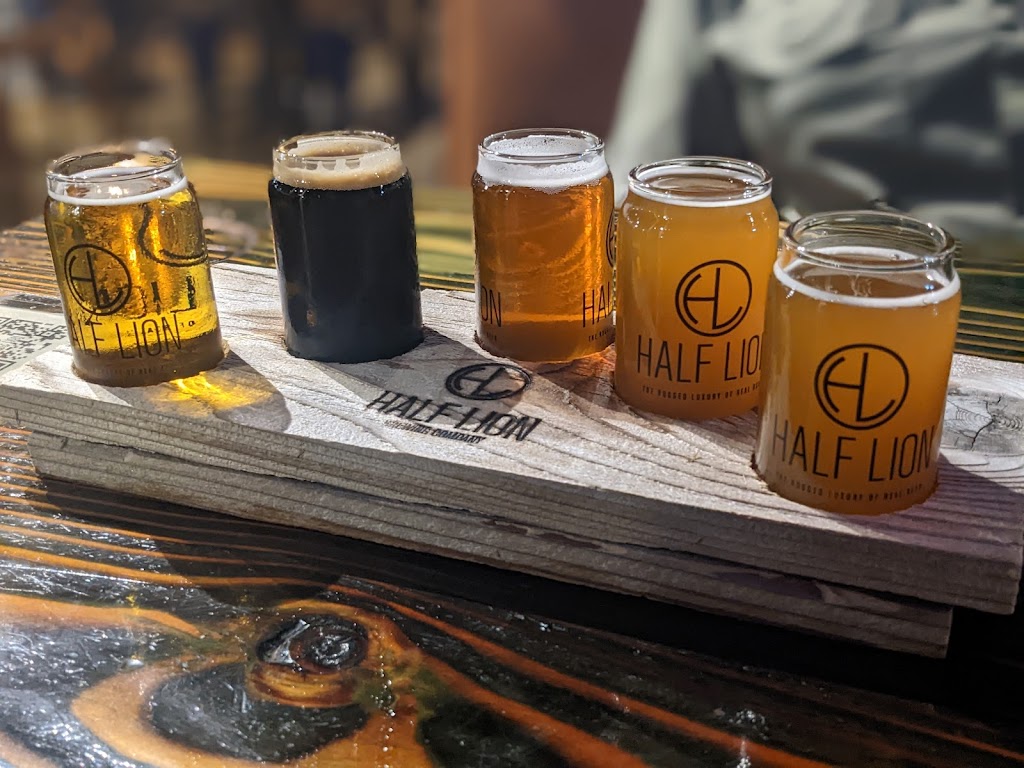 Half Lion Public House | 2019 W Meeker St, Kent, WA 98032, USA | Phone: (253) 277-0685