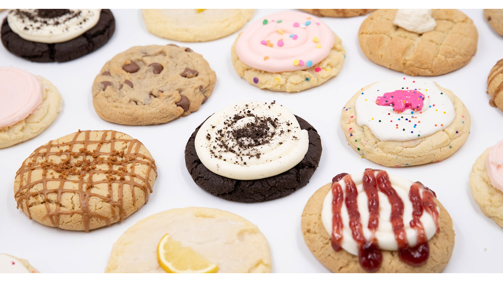 Crumbl Cookies - Glendora | 1365 E Gladstone St, Glendora, CA 91740 | Phone: (626) 385-6756