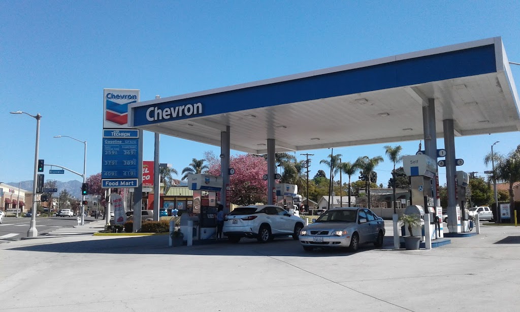 Los Feliz Chevron | 3050 Los Feliz Blvd, Los Angeles, CA 90039, USA | Phone: (323) 661-3500
