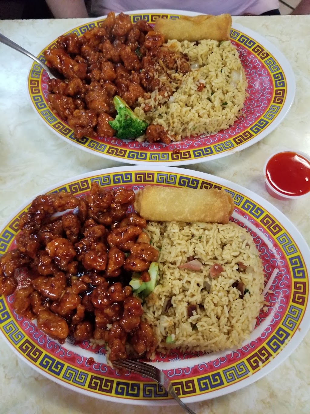 Super Chopsticks Chinese | 510 Professional Way, Kendallville, IN 46755, USA | Phone: (260) 347-0737