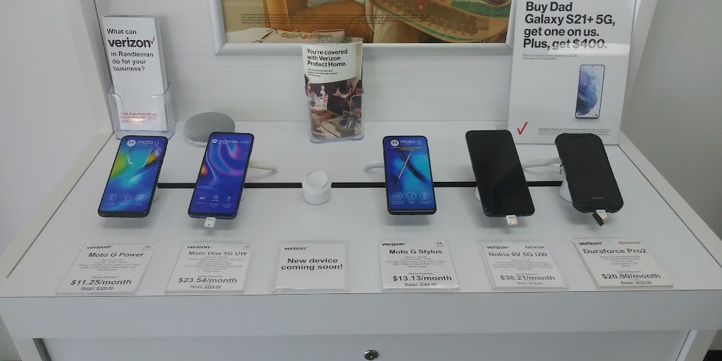 Verizon Authorized Retailer - Russell Cellular | 1019 High Point St, Randleman, NC 27317, USA | Phone: (336) 498-6677
