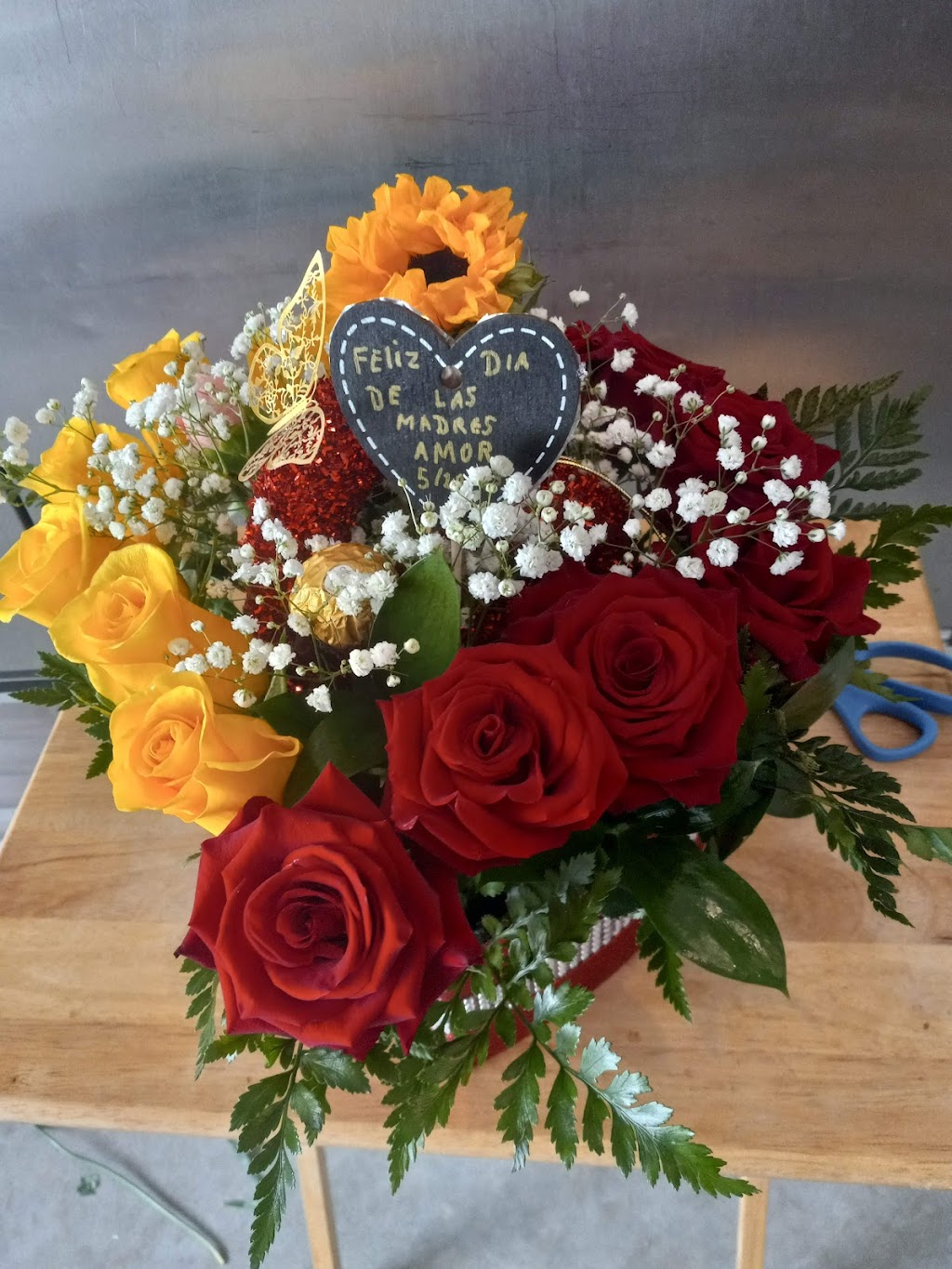 Arreglos Florales C&T Judith | 1351 N Maxwell Ave, Fremont, NE 68025, USA | Phone: (402) 215-2311