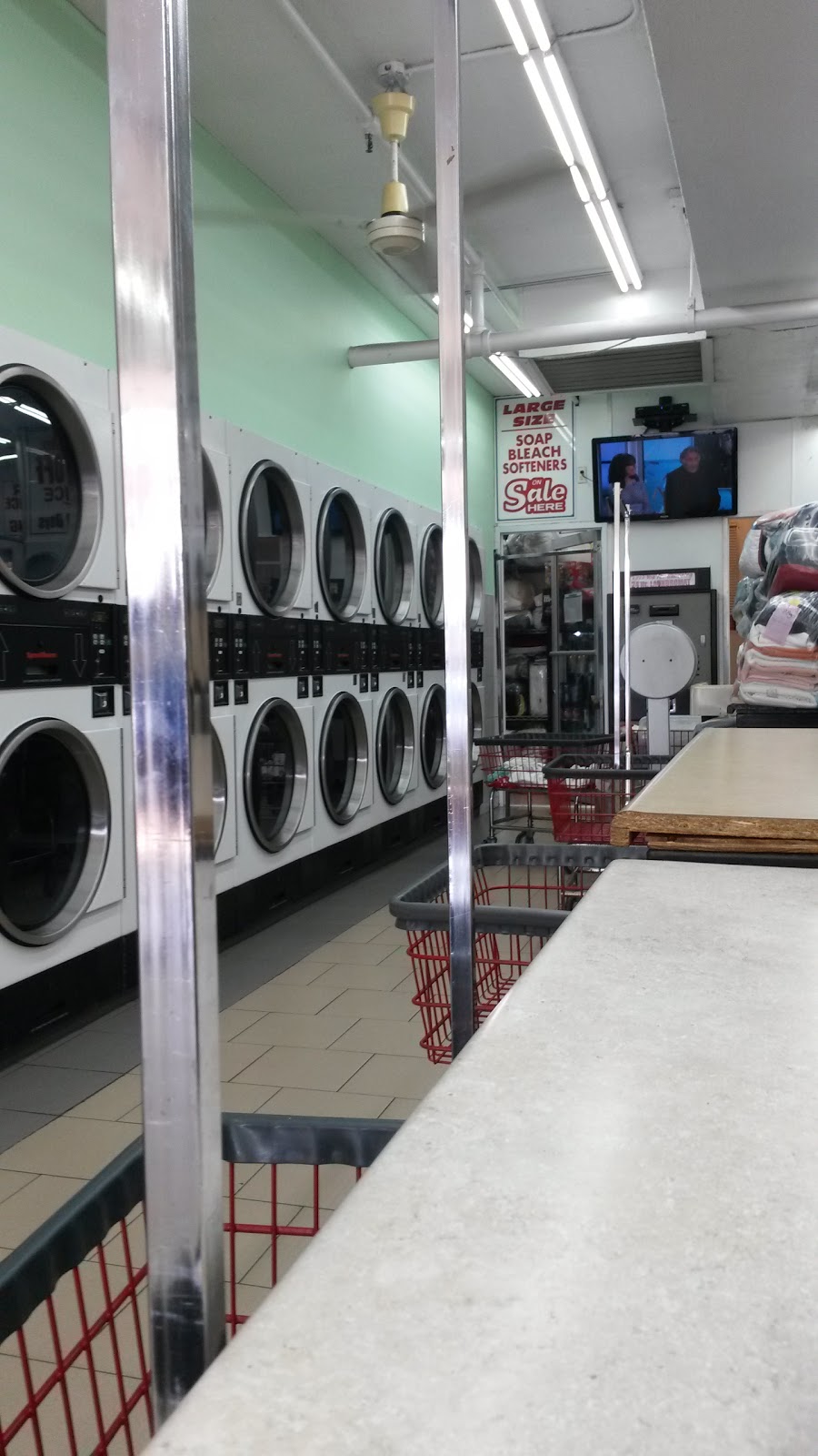 24 Hour Laundromat | 1219 Grand Ave, Baldwin, NY 11510, USA | Phone: (516) 486-4279