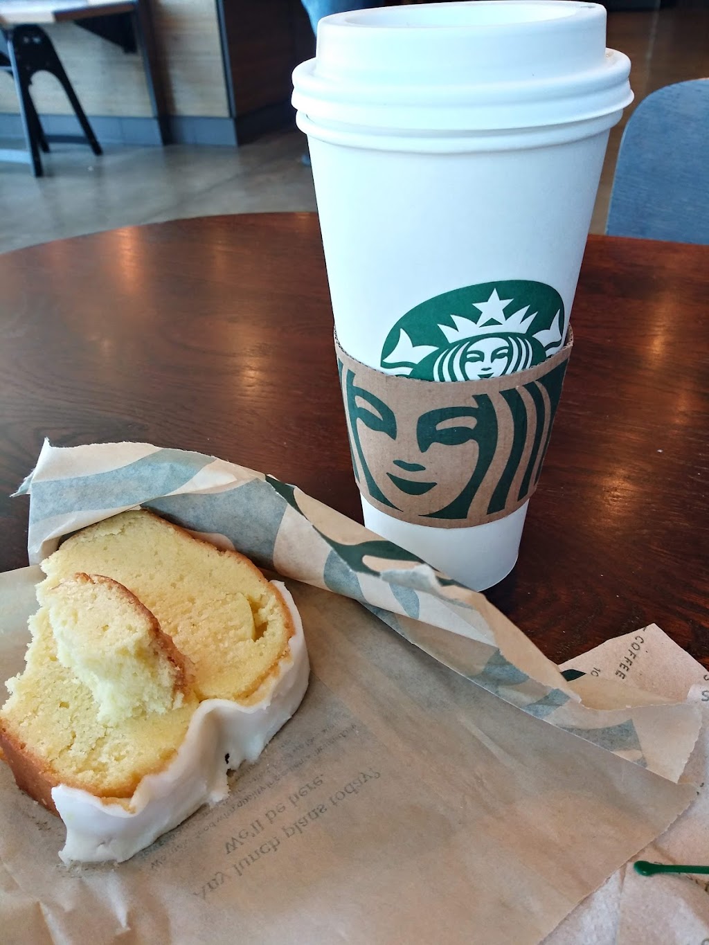 Starbucks | 540 Newhall Dr #20, San Jose, CA 95110, USA | Phone: (408) 299-0598