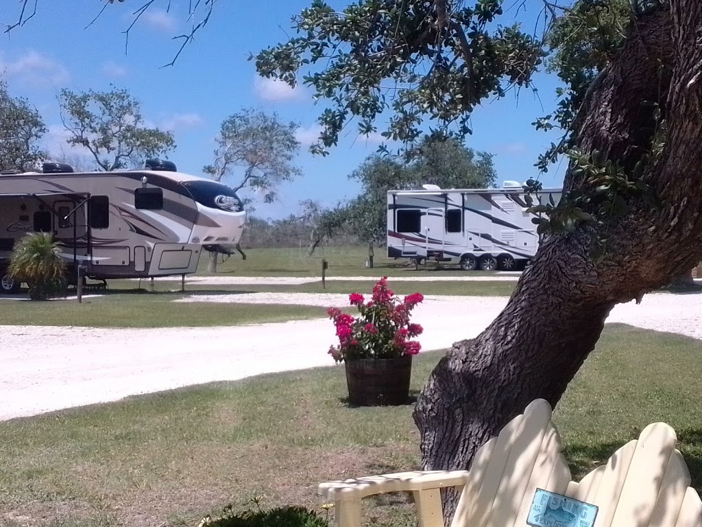 Big Fish RV Park | 450 State Highway 35 Bypass, Rockport, TX 78382, USA | Phone: (361) 727-9211