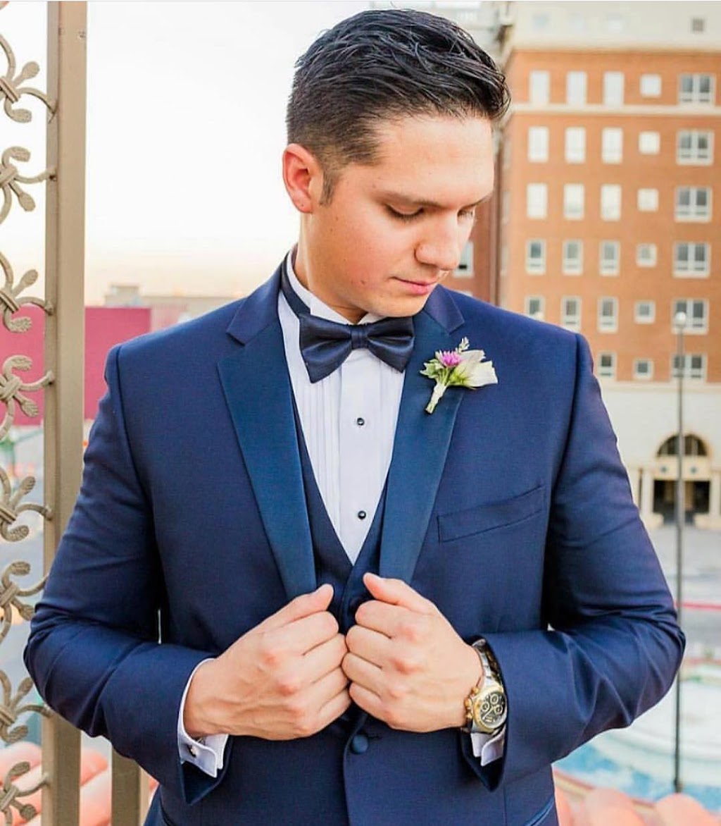 Elegant Penguin Formal Wear | 2200 N Yarbrough Dr, El Paso, TX 79925 | Phone: (915) 592-8897