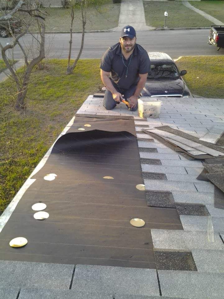 HG ROOF REPAIR - Free Estimate | 345 N San Gabriel Ave, San Antonio, TX 78237, USA | Phone: (210) 396-0922