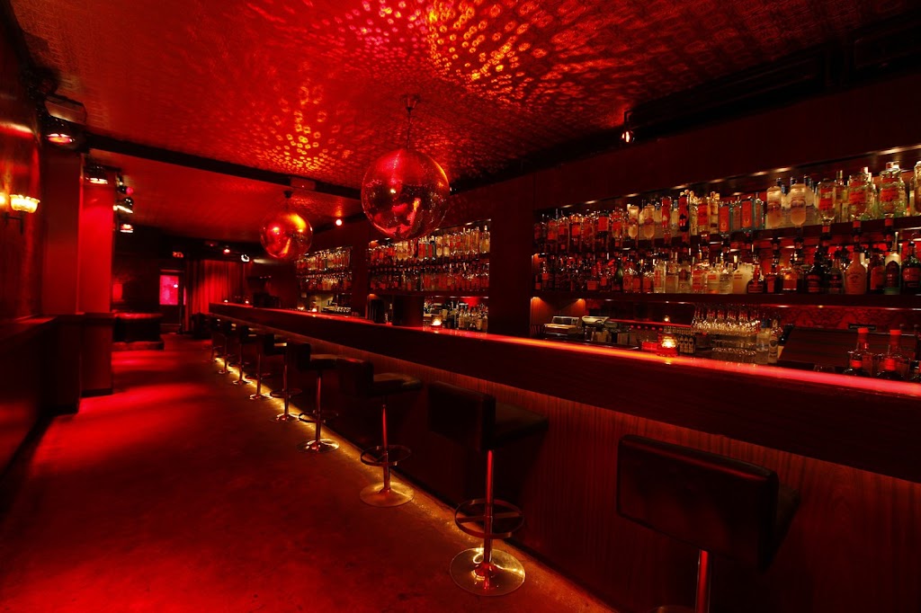 ClubNl | Nieuwezijds Voorburgwal 169, 1012 RK Amsterdam, Netherlands | Phone: 020 622 7510