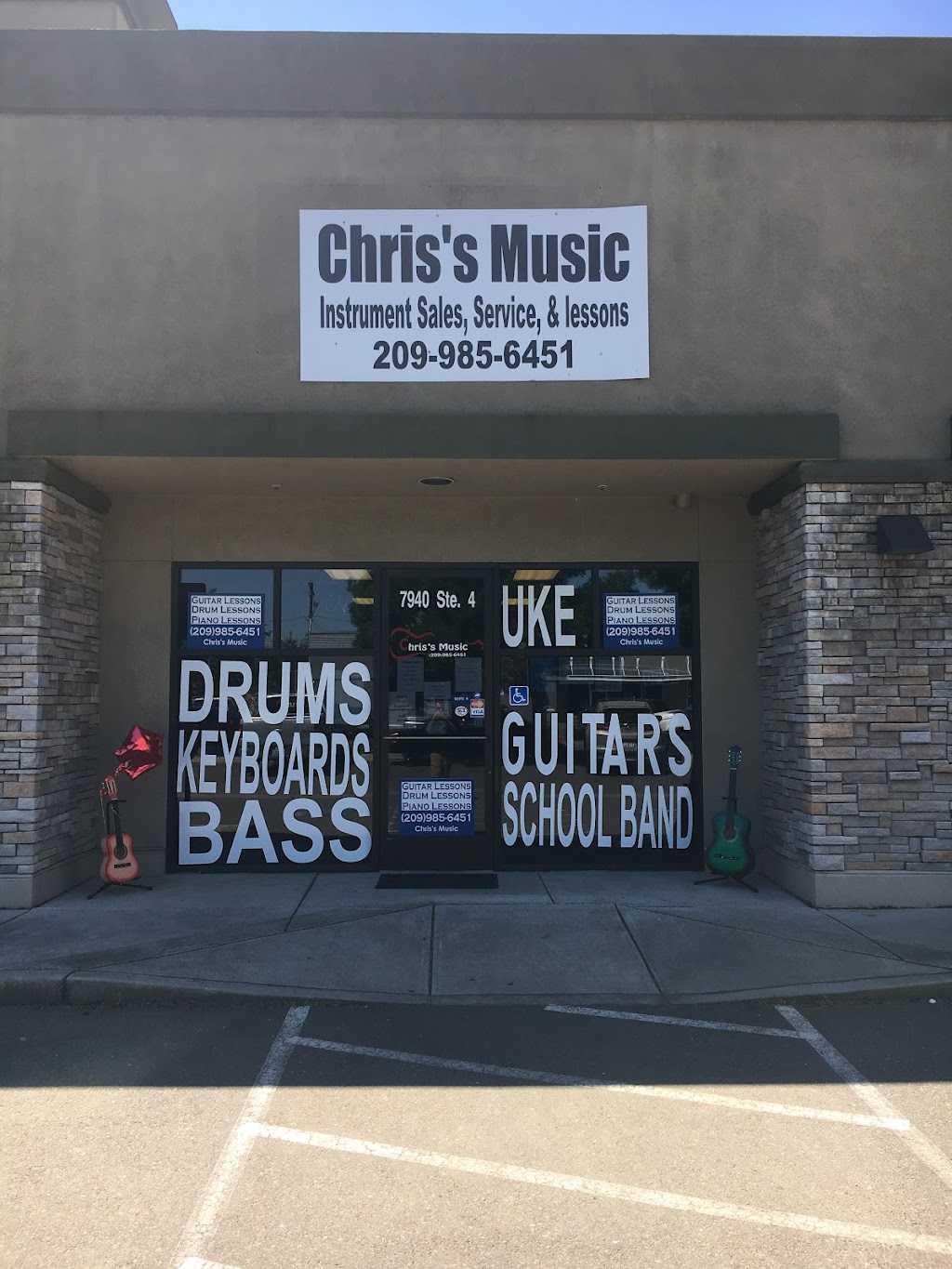 Chris Music | 7940 Lander Ave, Hilmar, CA 95324, USA | Phone: (209) 985-6451