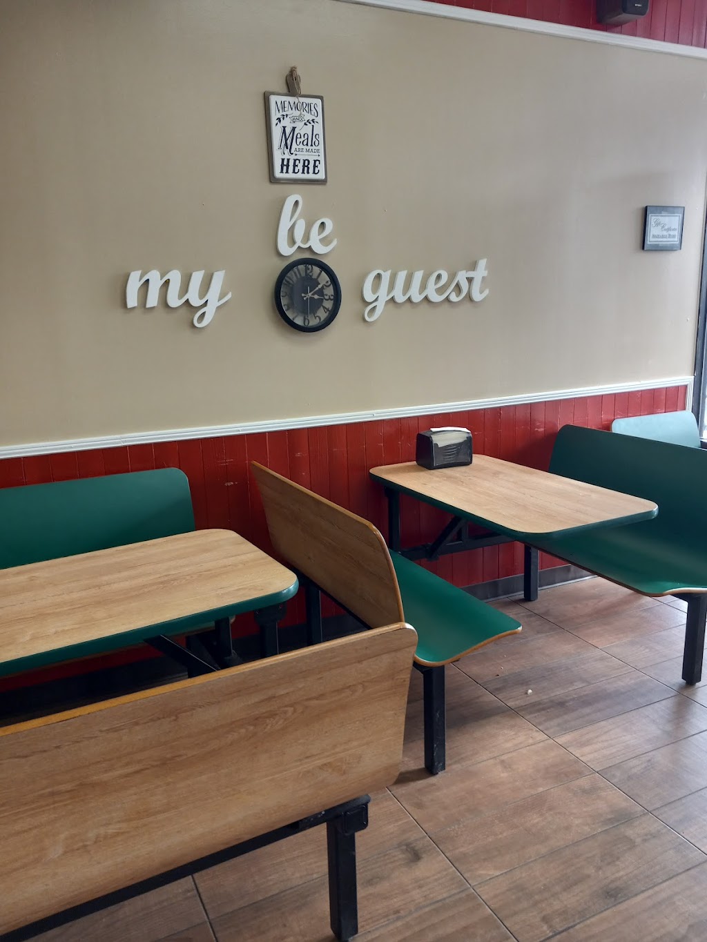 Papa's Subs & Pizza 117 W Cornelius Blvd, Lillington, NC