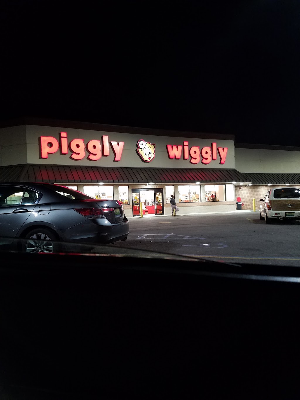 Piggly Wiggly | 61 Jefferson St, Alexander City, AL 35010, USA | Phone: (256) 234-3454