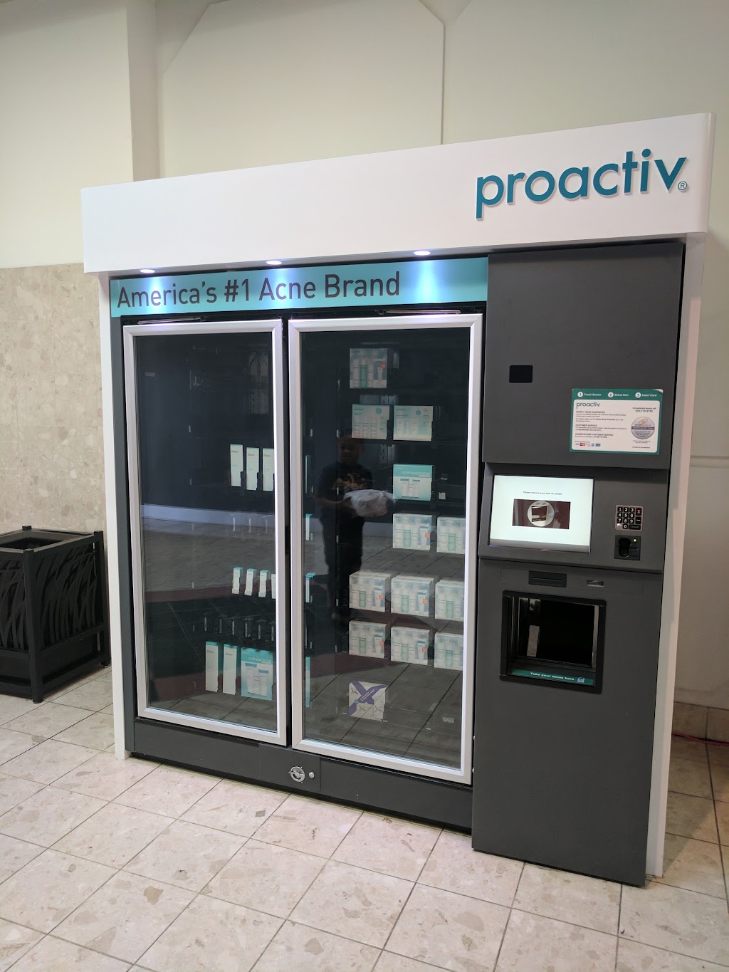 Proactiv Kiosk | 11401 Pines Blvd, Pembroke Pines, FL 33026, USA | Phone: (800) 718-8788