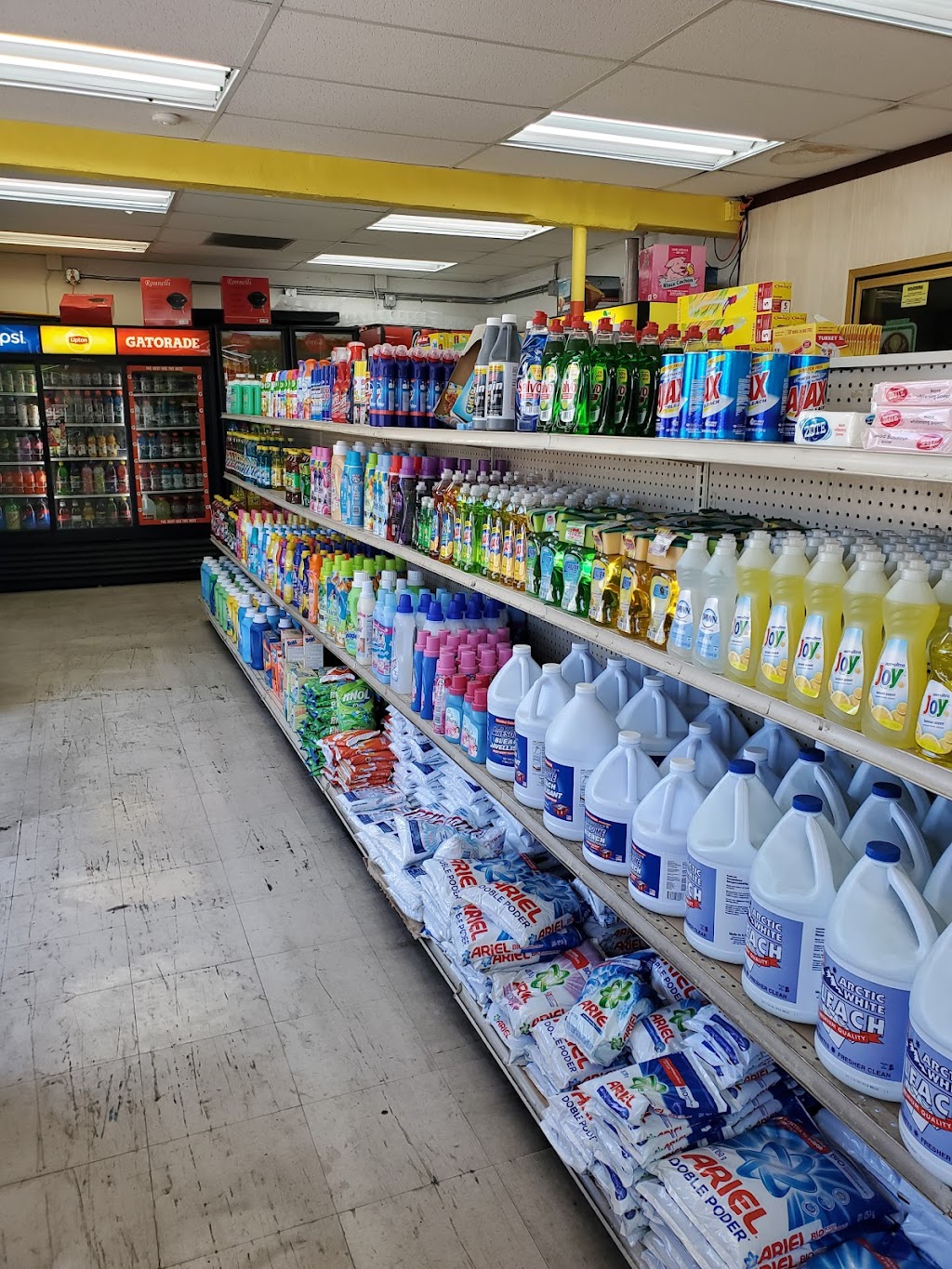 Gage Avenue Market | 5956 E Gage Ave, Bell Gardens, CA 90201, USA | Phone: (323) 773-2568