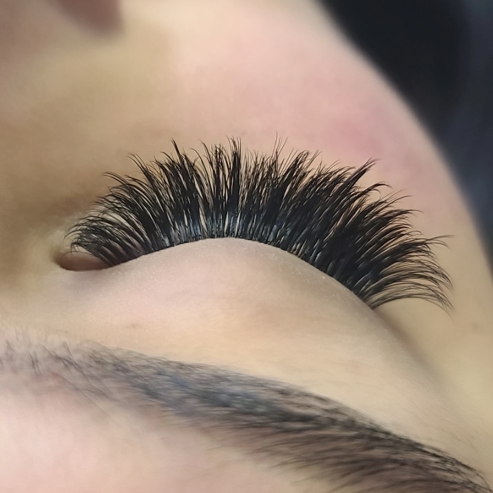 Lash Sesh LLC | 663 N Dixie Blvd Suite J, Radcliff, KY 40160, USA | Phone: (661) 350-1665