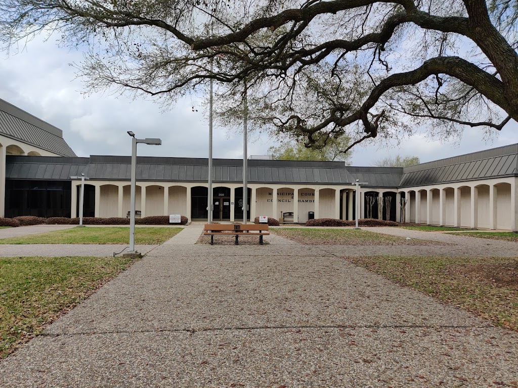 League City Municipal Court | 200 W Walker St, League City, TX 77573, USA | Phone: (281) 554-1060