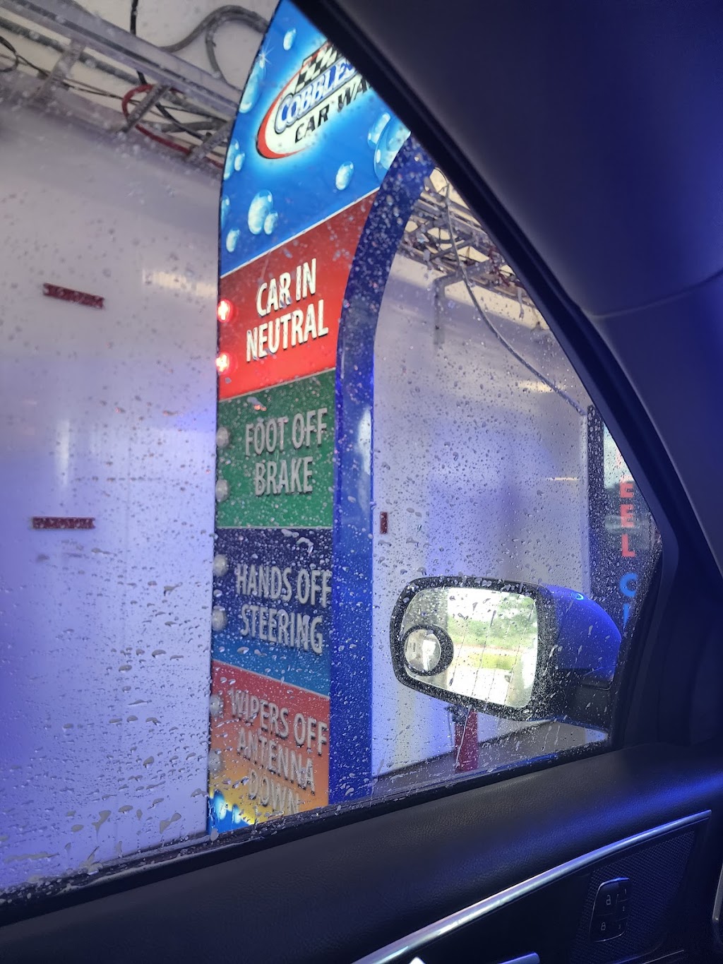 Wash Me! Car Wash | 3100 W Eisenhower Blvd, Loveland, CO 80537, USA | Phone: (970) 663-3100