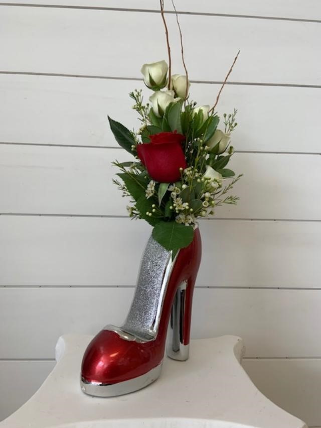 Sue Ellens Floral Boutique | 3522 Fruitville Rd, Sarasota, FL 34237, USA | Phone: (941) 952-0404