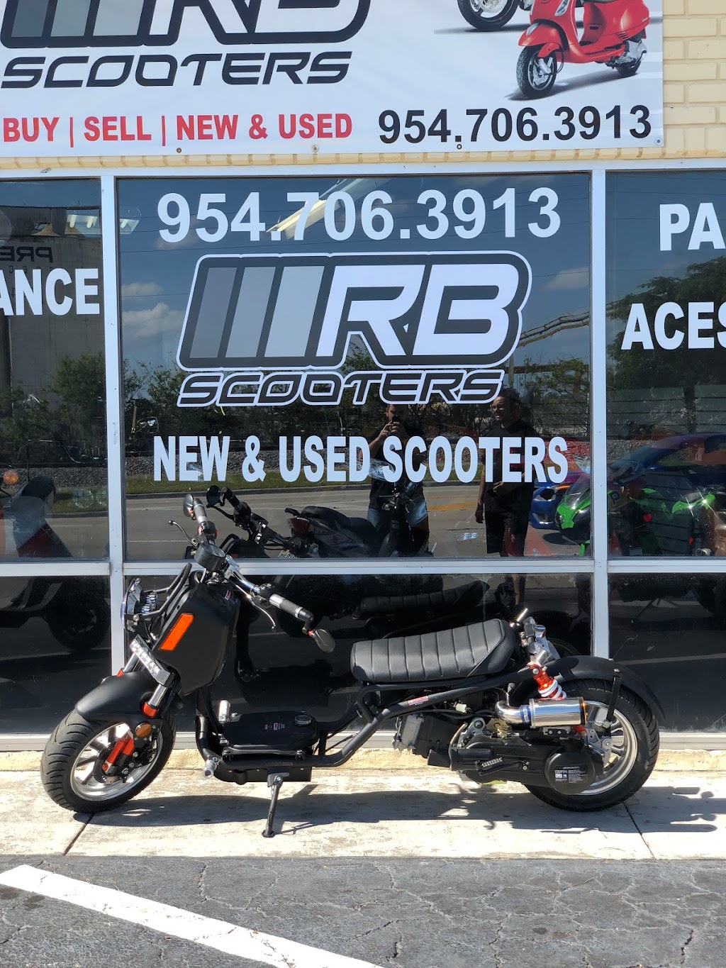 RB Scooters | 4659 N Dixie Hwy, Pompano Beach, FL 33064, USA | Phone: (954) 706-3913