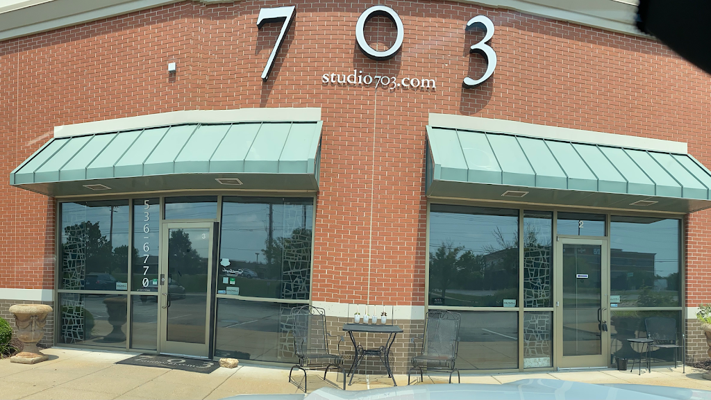 Studio 703 | 703 Long Rd Crossing Dr, Chesterfield, MO 63005, USA | Phone: (636) 536-6770
