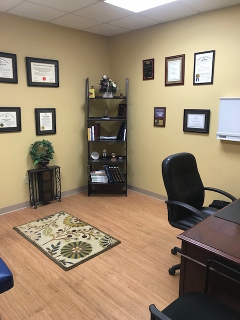 Chambers Medical Group | 8019 Dixie Hwy # 103, Louisville, KY 40258 | Phone: (502) 912-1094