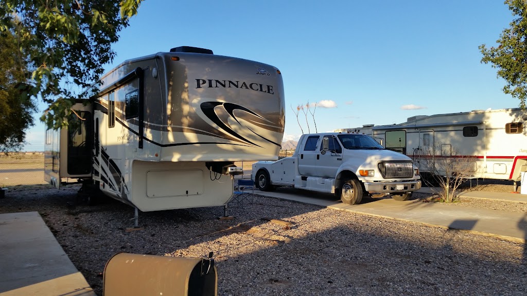 Arizona Village Mobile Home & RV Park | 426 W Cottonwood Ln, Casa Grande, AZ 85222, USA | Phone: (520) 836-2528