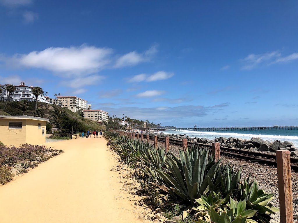 Linda Lane Park | 400 Linda Ln, San Clemente, CA 92672, USA | Phone: (949) 361-8200