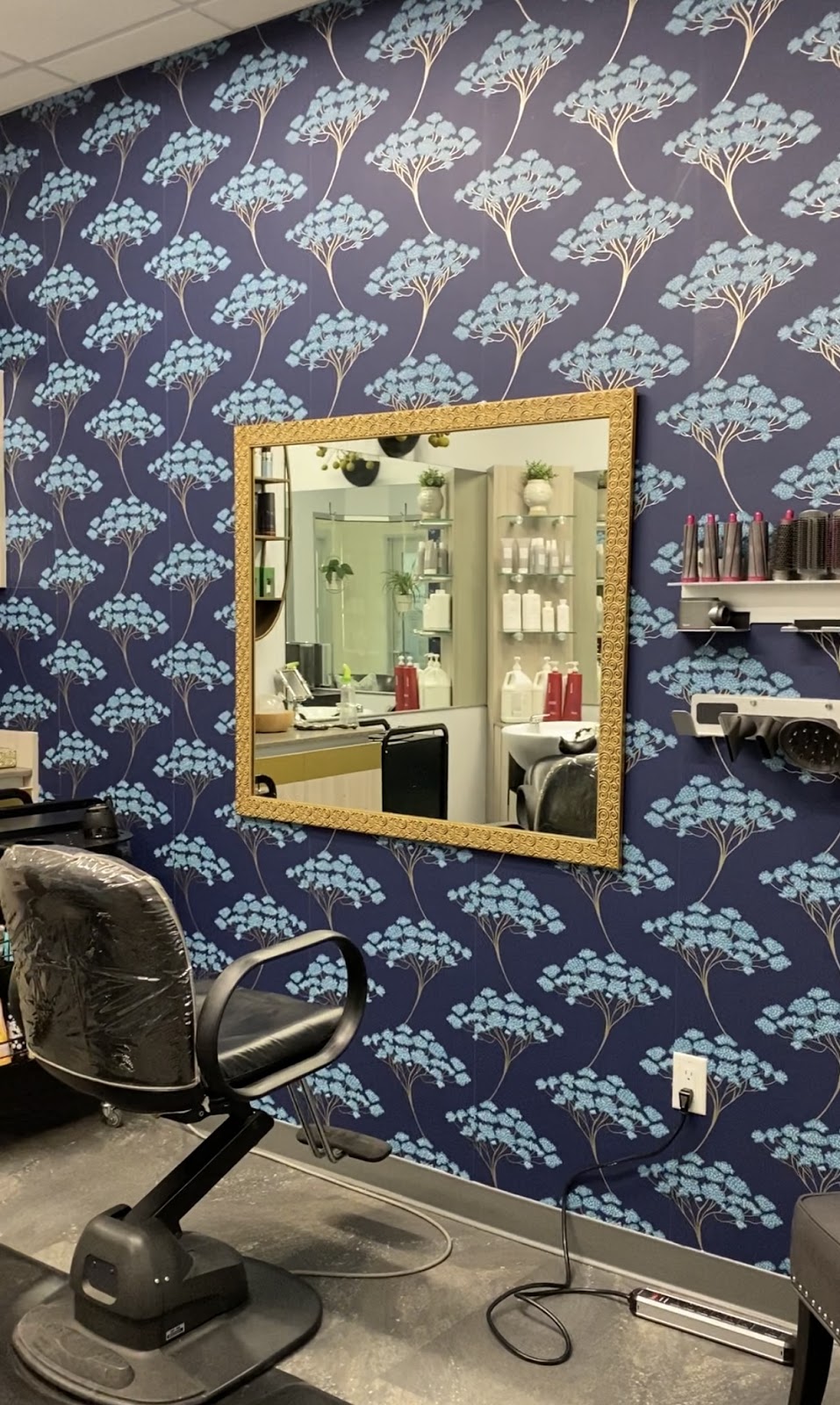 The Fox and The Hair Salon | 108 W Lime Ave, Monrovia, CA 91016, USA | Phone: (626) 359-5134