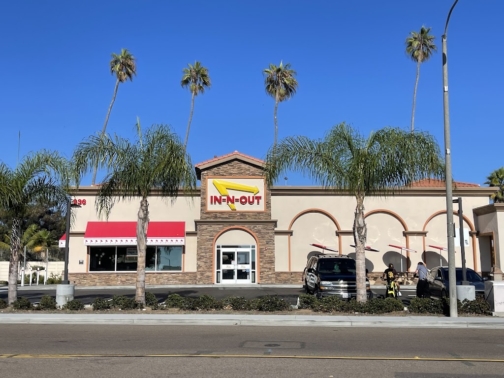 In-N-Out Burger | 936 N Coast Hwy, Oceanside, CA 92054, USA | Phone: (800) 786-1000