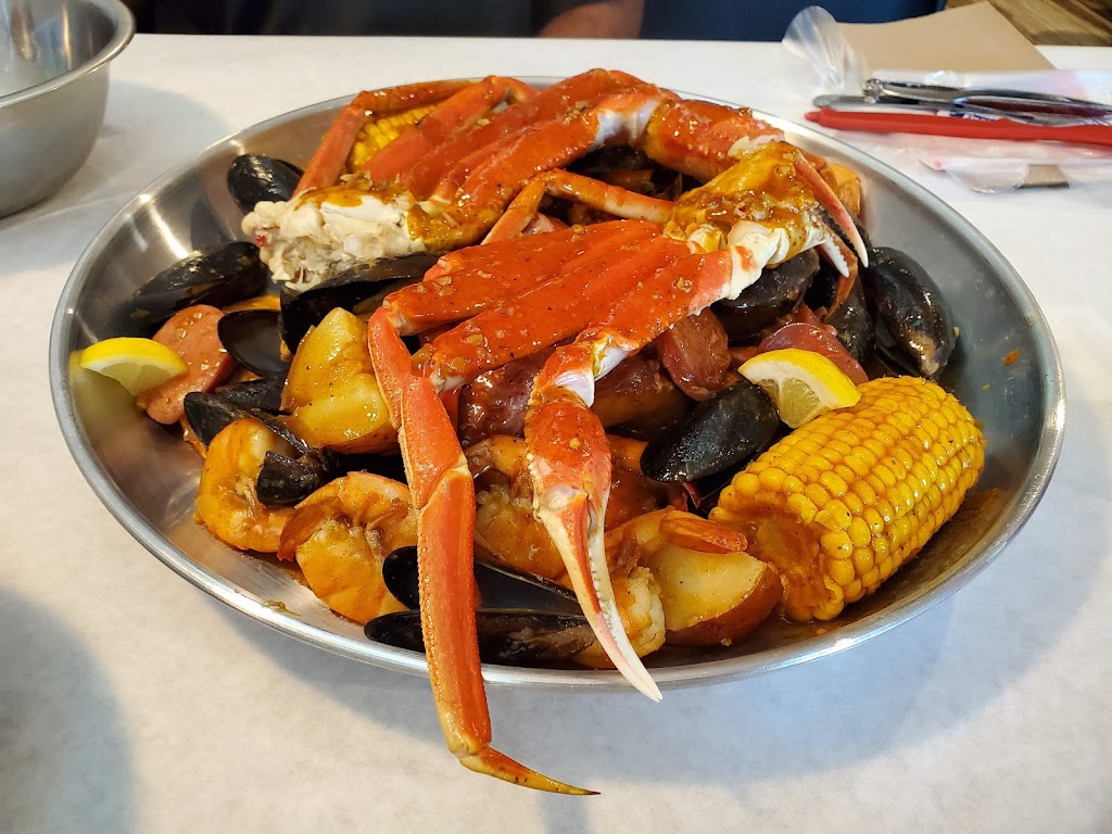 Crabs Peak | 918 E Harwood Rd B, Euless, TX 76039 | Phone: (817) 725-5271