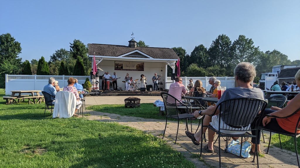 The Winery at Spring Hill | 6062 South Ridge Road West, Geneva, OH 44041, USA | Phone: (440) 466-0626