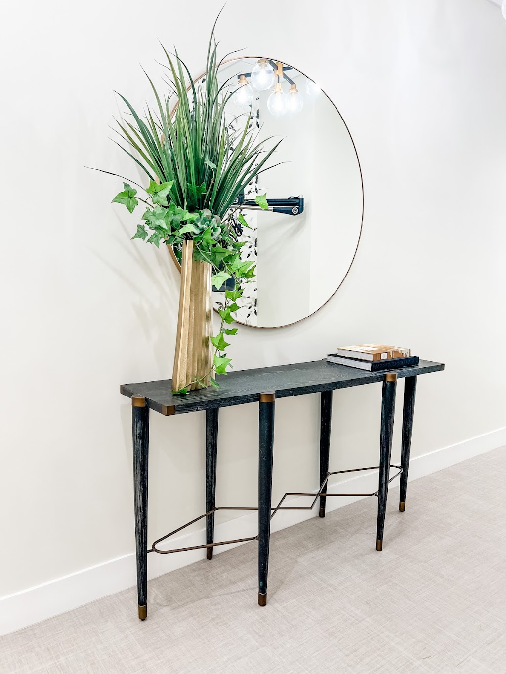 Lavish Studios - Salon Suites | 8950 E Germann Rd, Mesa, AZ 85212, USA | Phone: (480) 477-5726