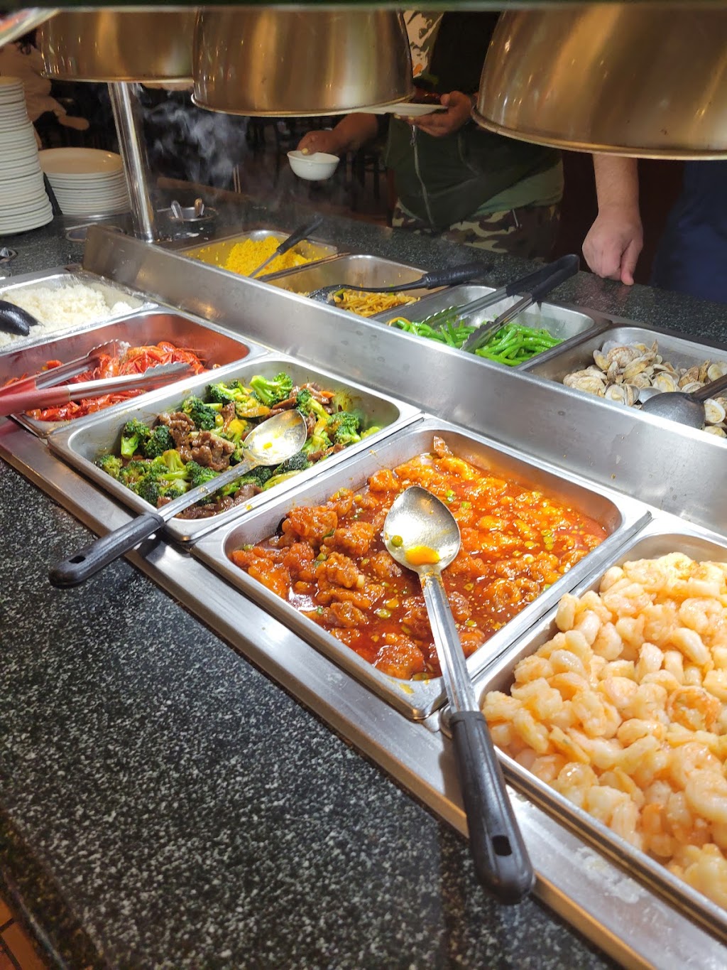 King Buffet | Pike Plaza, 2050 E Main St, Cortlandt, NY 10567, USA | Phone: (914) 739-3913