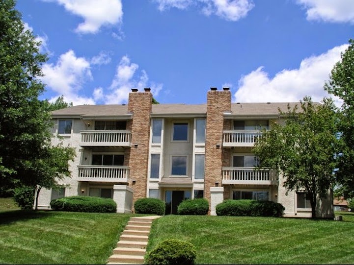 Waterford Manors | 724 Overlook Cir Dr, Manchester, MO 63021, USA | Phone: (636) 733-6151