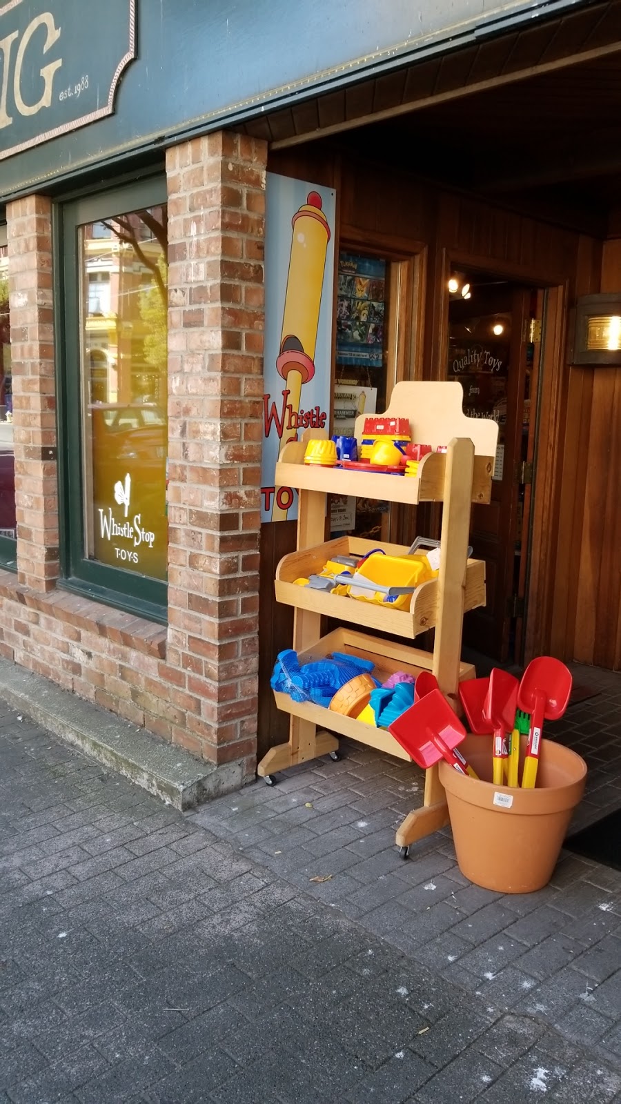 Whistle Stop Toys | 1139 Water St, Port Townsend, WA 98368, USA | Phone: (360) 385-9616