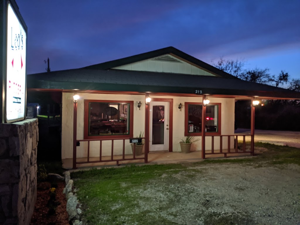 Leos Pizzeria | 212 S Washington St, Pilot Point, TX 76258, USA | Phone: (940) 514-6108