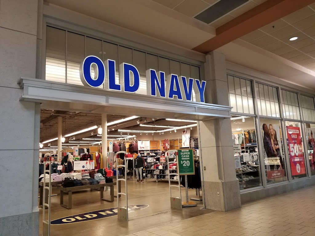 Old Navy | 755 NJ-18, East Brunswick, NJ 08816, USA | Phone: (732) 613-4821