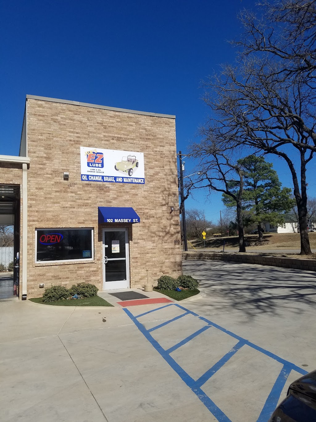 Jons EZ Lube | 102 Massey St, Denton, TX 76205, USA | Phone: (940) 566-4821