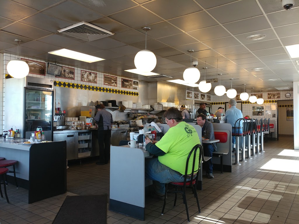 Waffle House | 1862 Mars Hills Rd, Acworth, GA 30101, USA | Phone: (678) 355-0397