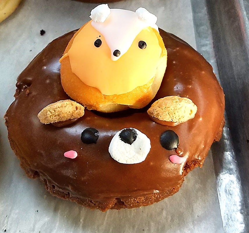 Fantastic Donut | 1101 S Vermont Ave UNIT 113, Los Angeles, CA 90006, USA | Phone: (213) 252-5237