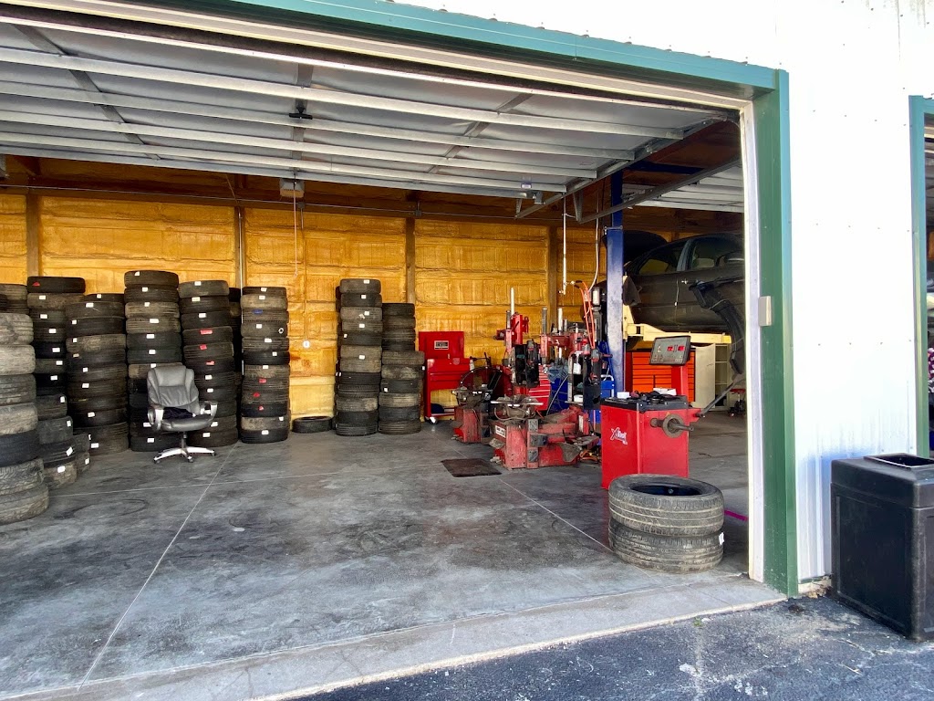 Dunn’s Tire Service | 2512 N Verity Pkwy, Middletown, OH 45042, USA | Phone: (513) 997-1200