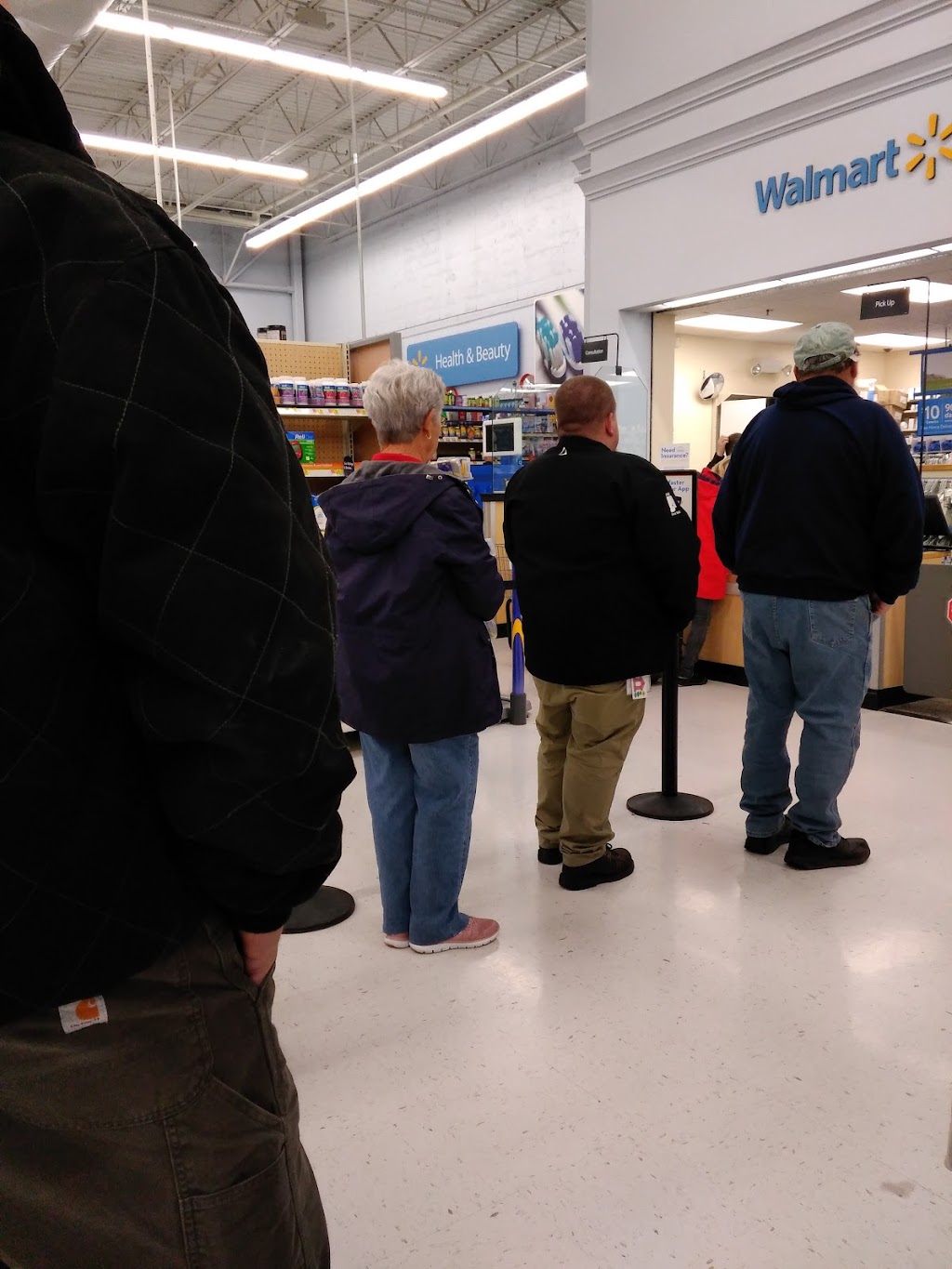 Walmart Pharmacy | 1618 W McClain Ave, Scottsburg, IN 47170, USA | Phone: (812) 752-5589