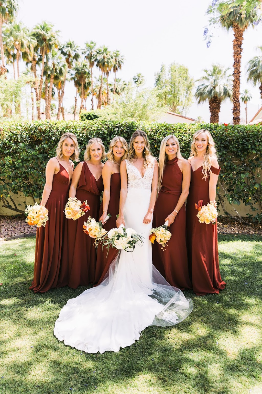 Bella Bridesmaids | 2620 East Coast Hwy, Corona Del Mar, CA 92625, USA | Phone: (949) 717-7800