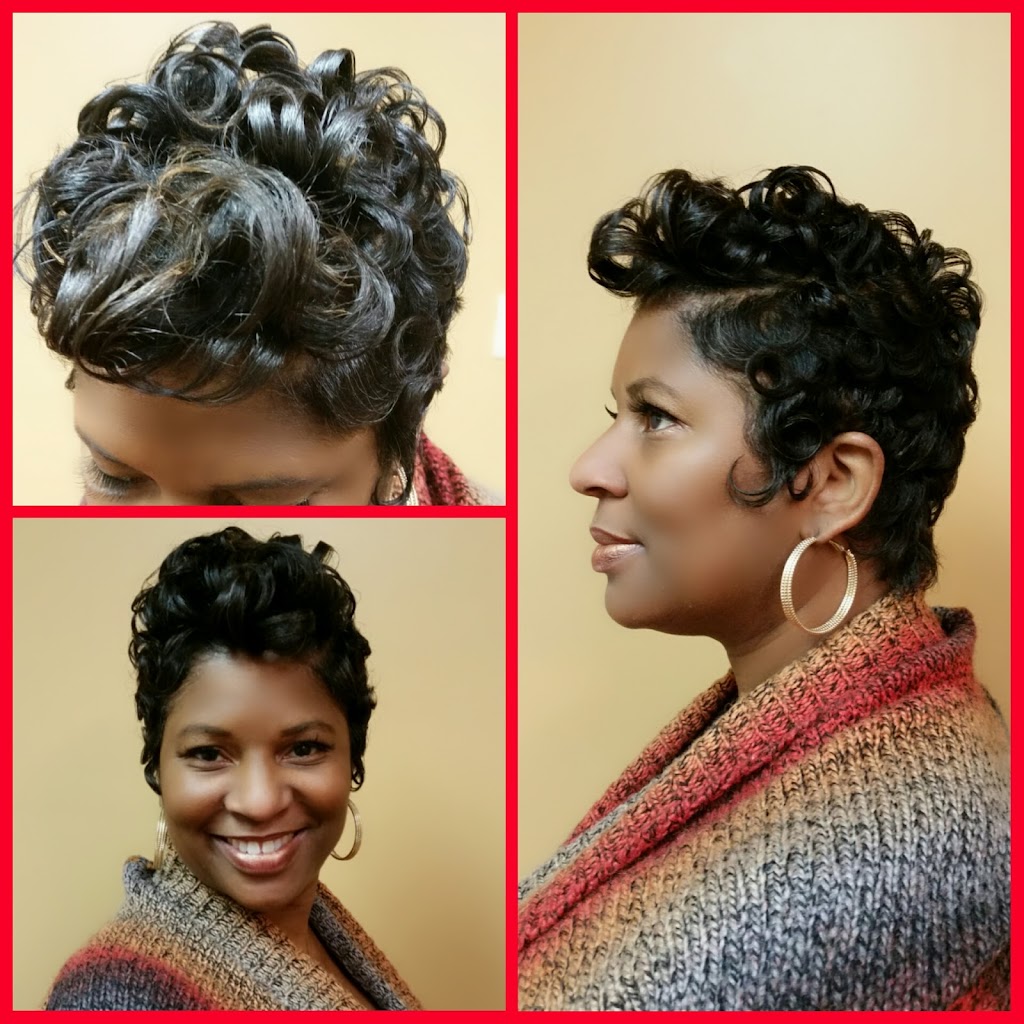 Salon Suites of Mansfield | 1024 E Broad St Suite #207, Mansfield, TX 76063, USA | Phone: (817) 453-8585