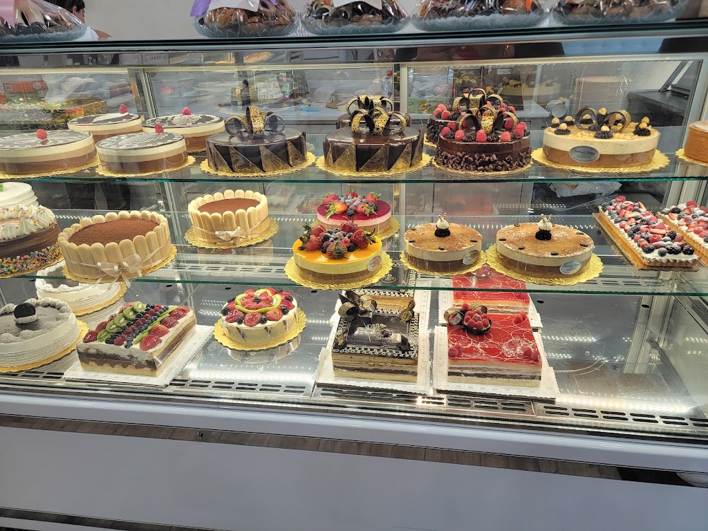 Stellina Bakery & Cafe | 14 Cold Spring Rd, Syosset, NY 11791, USA | Phone: (516) 496-2489